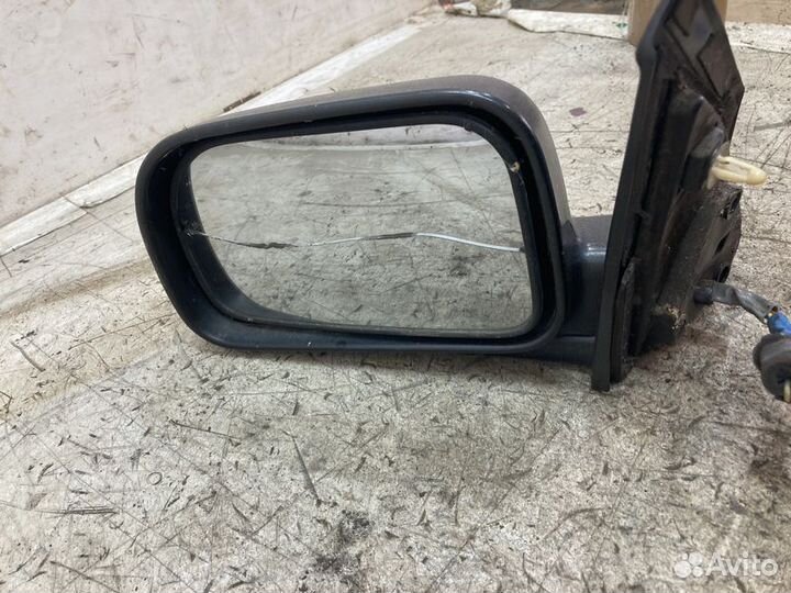Зеркало заднего вида Mitsubishi Chariot
