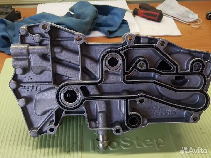 Корпус масляного фильтра Land Rover