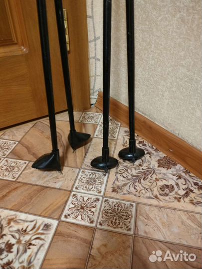 Лыжи и лыжные палки