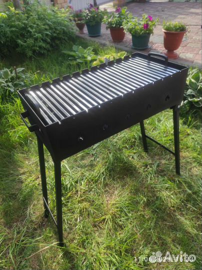 Мангал 600 мм складные ножки новый (сталь 3 мм)