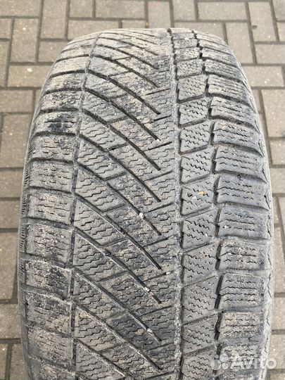 Continental ContiVikingContact 6 225/55 R17