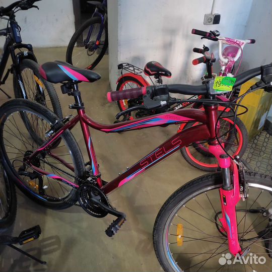 Велосипед Стелс Мисс 5000 v050