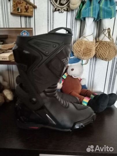 Мотоботинки 42