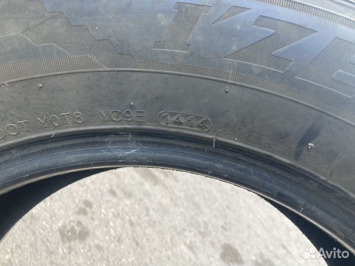 Kumho I'Zen KW22 215/60 R16