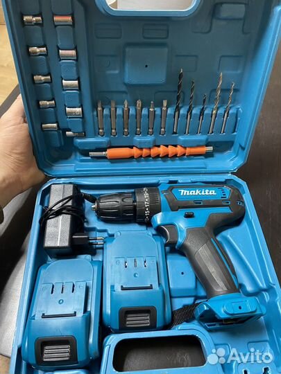 Шуруповерт Makita 18в