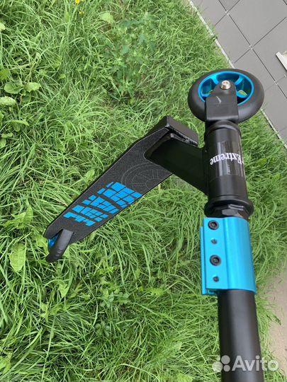 Самокат трюковой новый