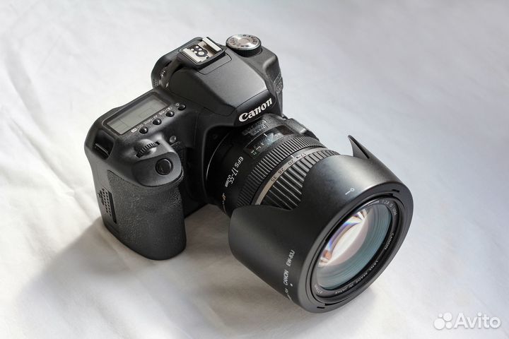 Canon 50D + Canon EF-S 17-55mm f/2.8 IS USM