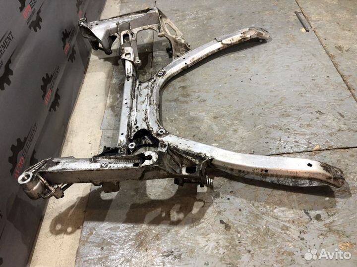 Подрамник передний с дефектом BMW E60 m54