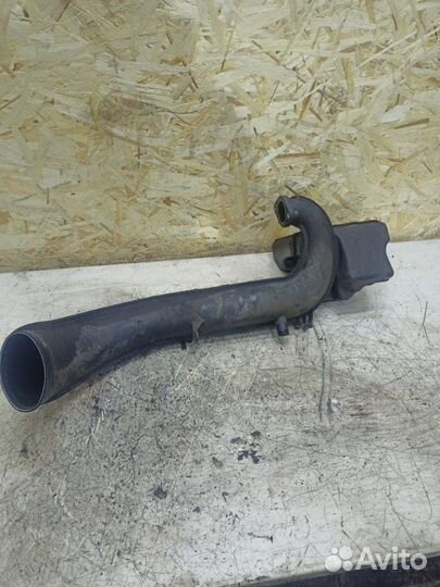 Воздуховод Ford Mondeo qxba 2008