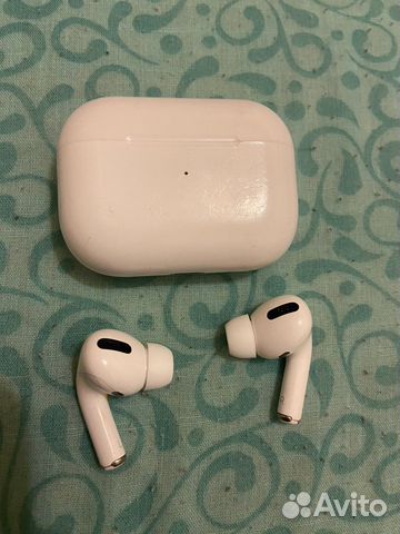 Беспроводные наушники