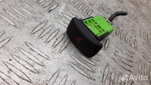 Кнопка аварийки mitsubishi galant 8 (96Z07I501)