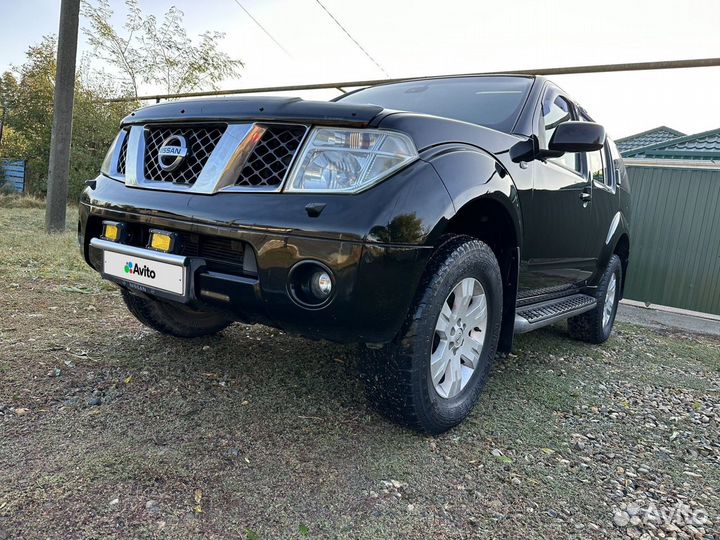 Nissan Pathfinder 2.5 AT, 2005, 290 000 км