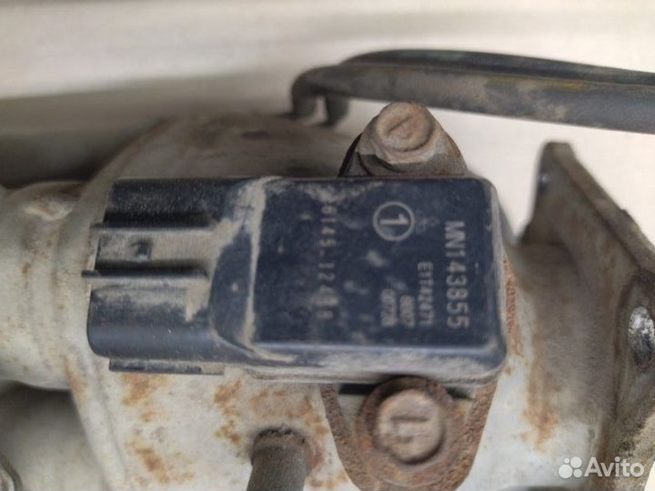 Впускной коллектор Mitsubishi Lancer 9 седан 1