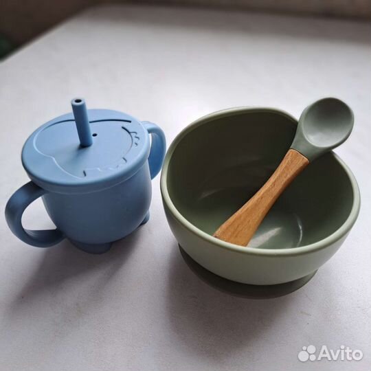 Кружка-поильник, тарелка и ложка