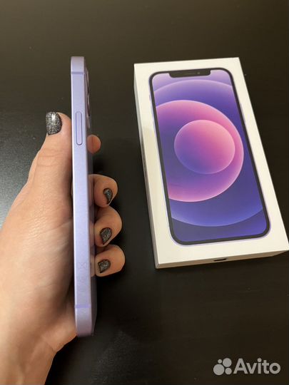 iPhone 12, 64 ГБ