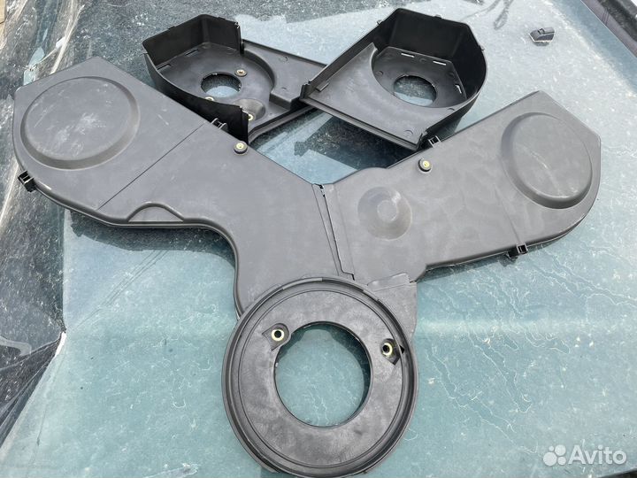 Кожух грм audi 80 100 a6