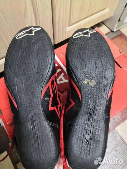 Ботинки для автоспорта