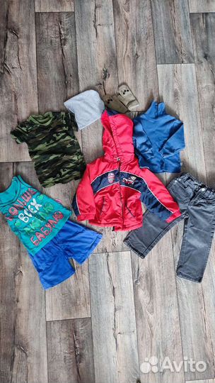 Отдам детские вещи