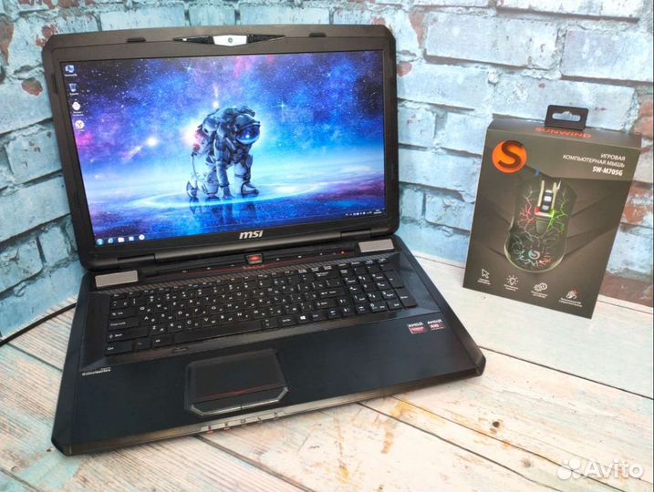 Игровой MSI 17 на RAM 16/ SSD+HDD