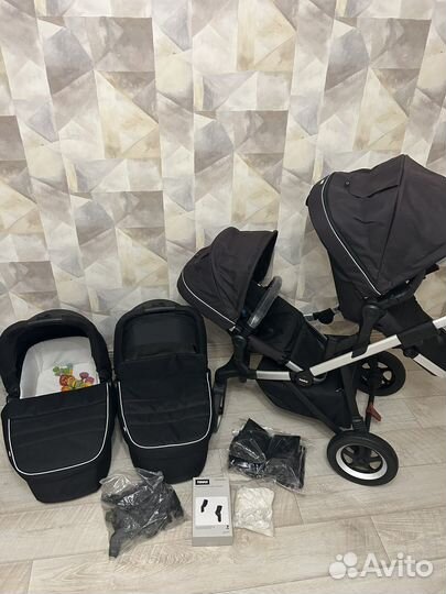 Детская коляска Thule sleek для погодок/двойни