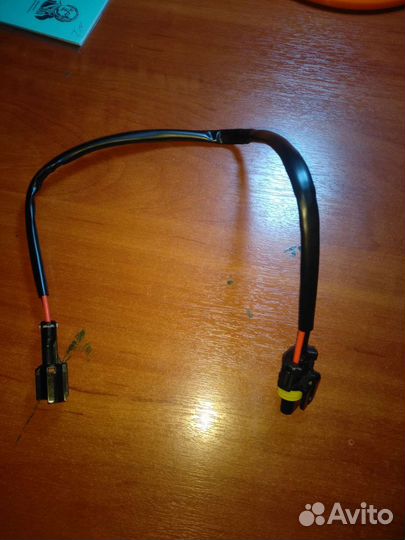 Разъем с проводом hb4