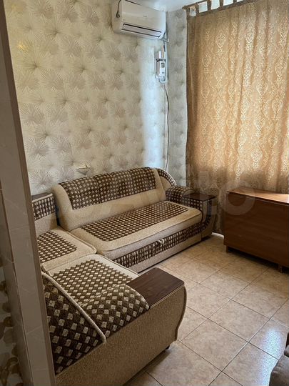 Комната 23 м² в 1-к., 1/2 эт.