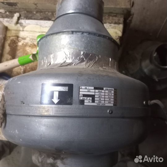 Канальный вентилятор 200