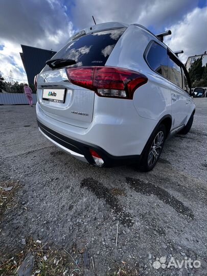 Mitsubishi Outlander 2.0 CVT, 2016, 137 500 км