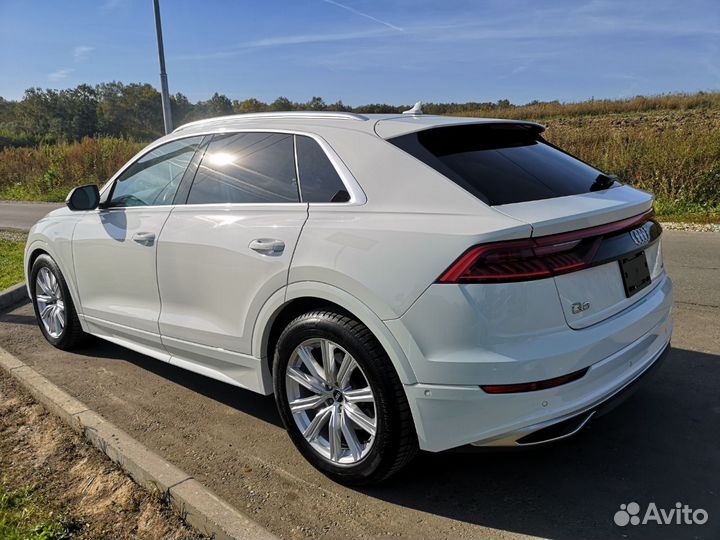 Audi Q8 3.0 AT, 2022, 11 000 км