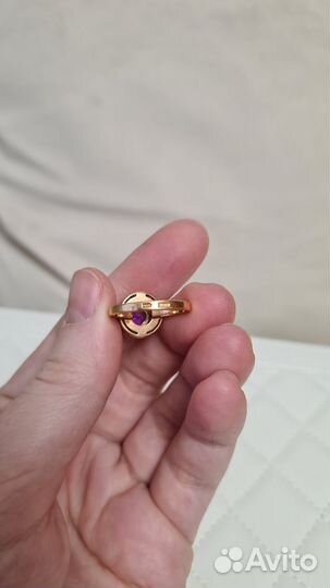 Золотое кольцо с аметистом