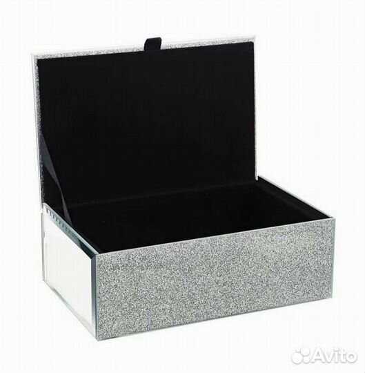 Стеклянная шкатулка