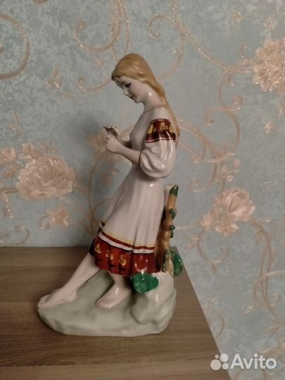 Фарфоровая статуэтка СССР 
