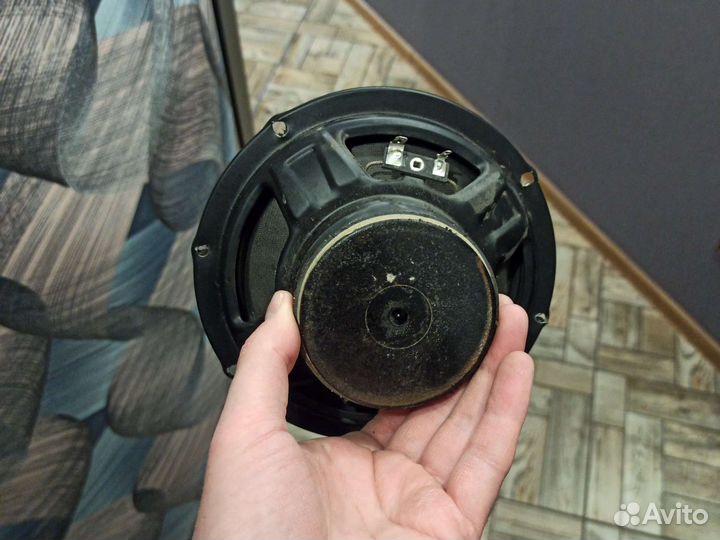 Колонки в авто бу