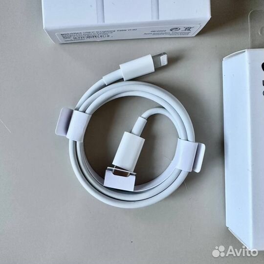 Зарядка на iPhone / Блок 20w + кабель