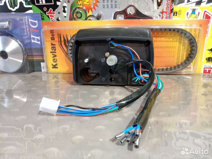 Приборная панельный мопед