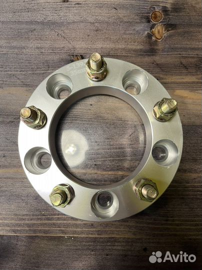 Колёсные проставки 5*139,7 35mm