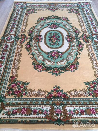 Ковер новый