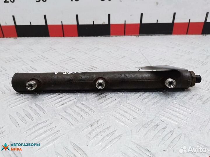 Топливная рампа Jaguar S-Type рест. 2005 JDE4062