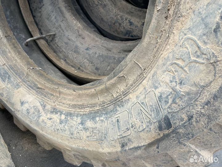 Грузовые шины бу 10.00 20