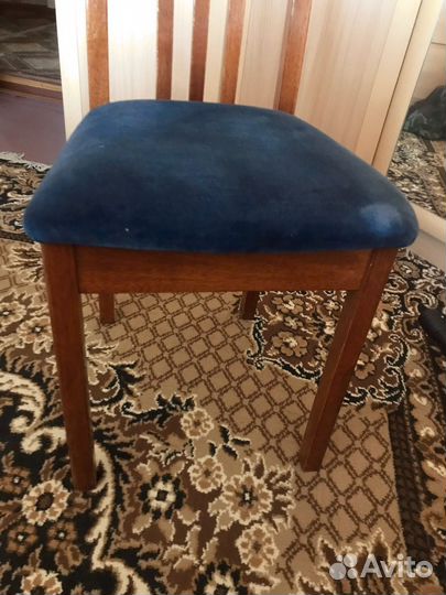 Стулья дерево