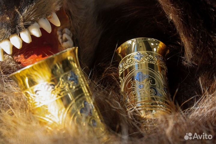 Подарочная фляжка для мужчины