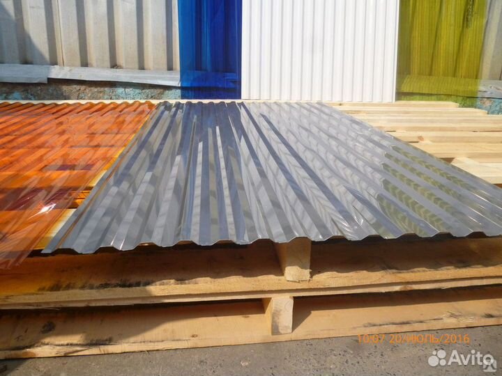 Профилированный монолитный поликарбонат