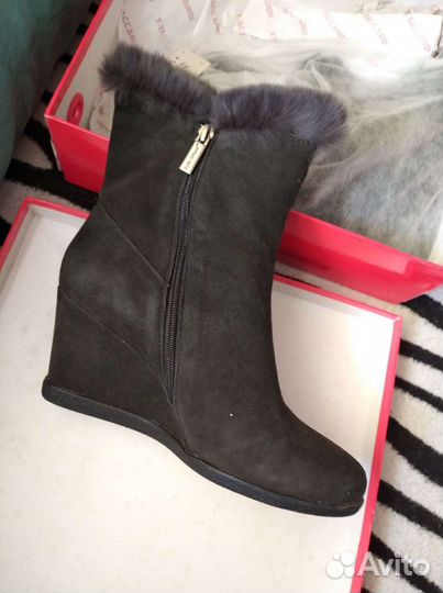 Ботинки зимние женские 40