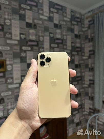 iPhone 11 Pro, 64 ГБ