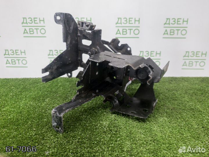 Кронштейн блока ABS Audi Allroad A6 C5