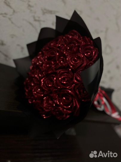 Букет роз из атласных лент
