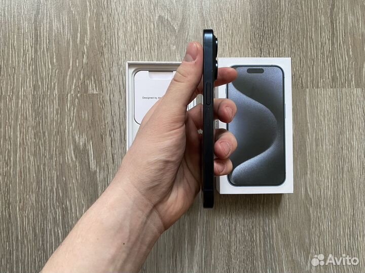 iPhone 15 Pro, 256 ГБ