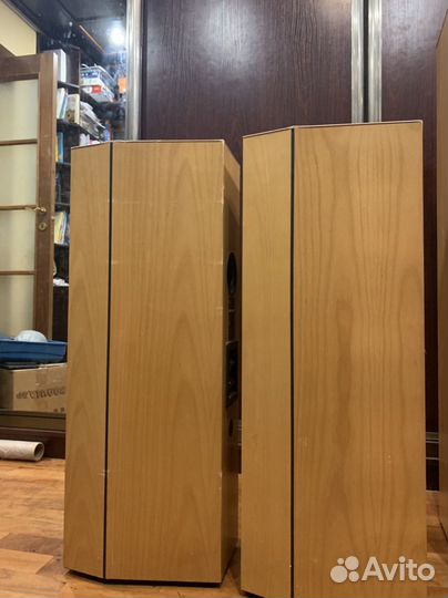 Напольная акустическая система JBL XTi