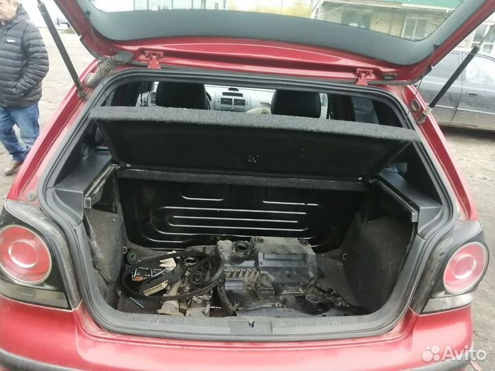 Запчасти б/у Volkswagen Polo 4 (IV) 1.4 16V BBY