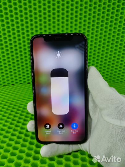 iPhone xs 64 gb
